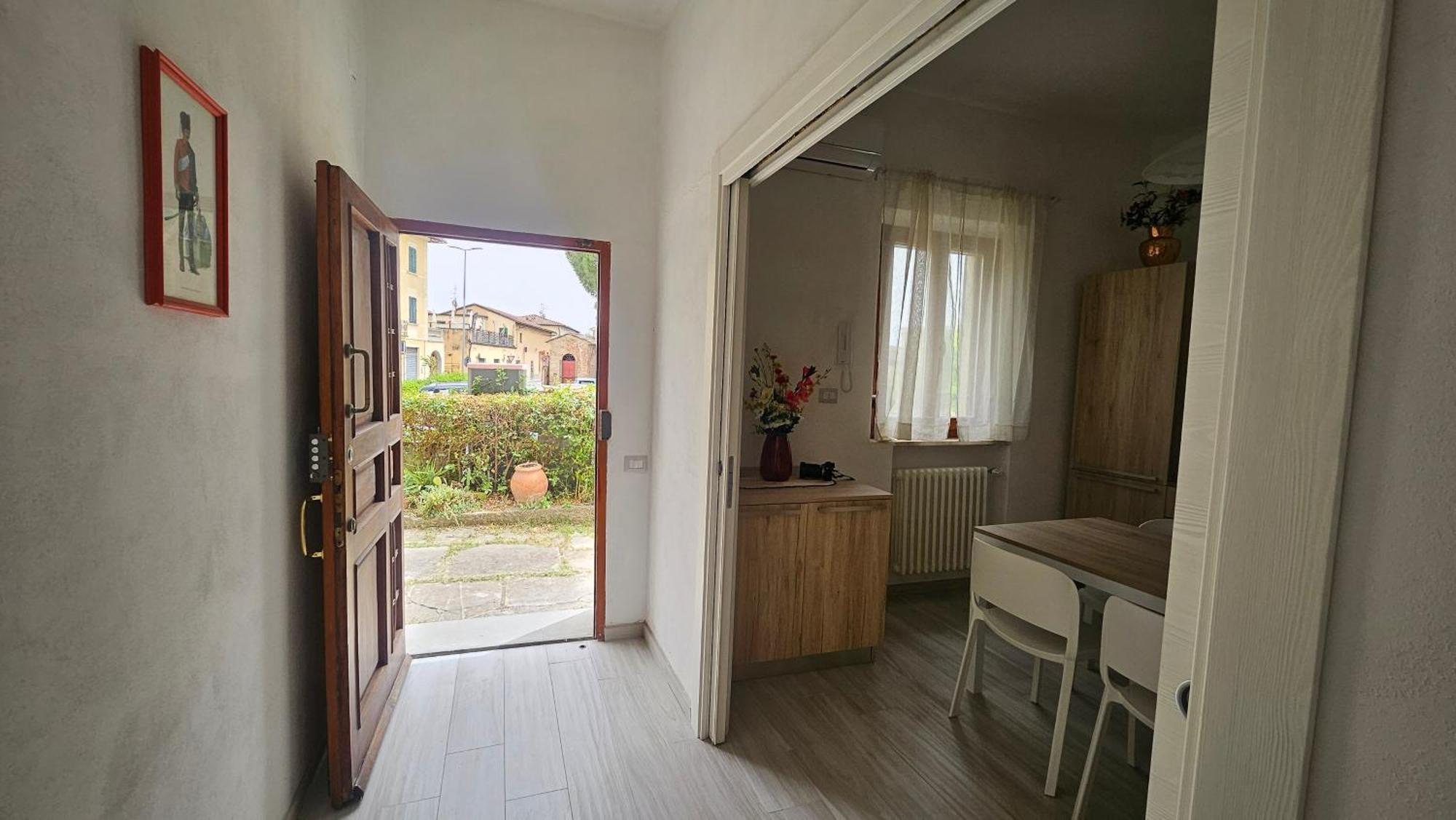 Appartamento Via Roma Castelnuovo D'Elsa Exterior photo